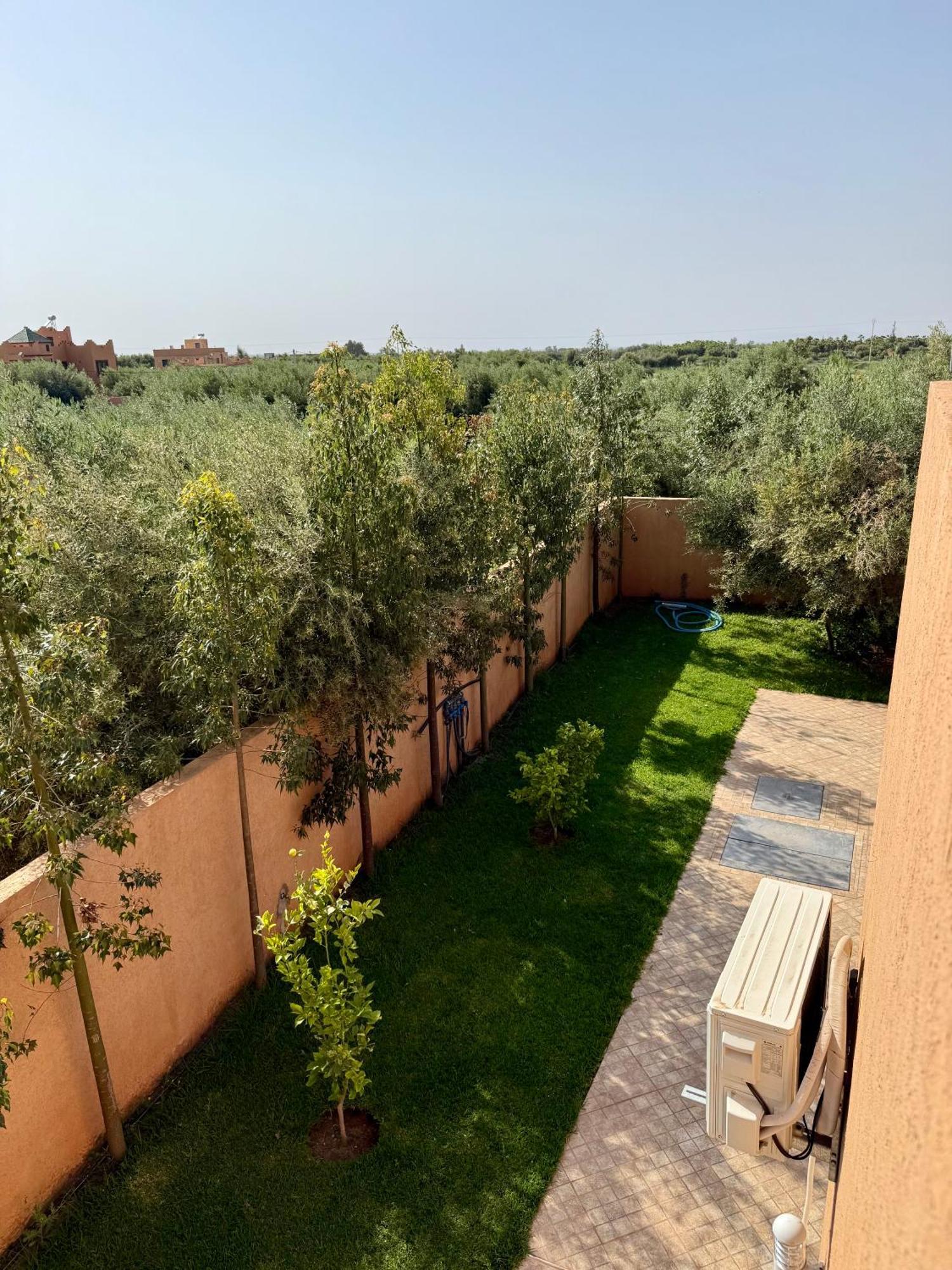 Villa The Atlas View And Elegant Marrakech